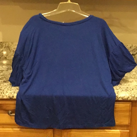 NWT Bobeau short sleeve Top - Picture 4 of 5